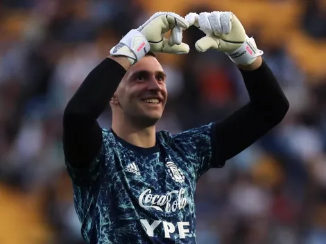 Nadie lo puede creer: Dibu Martínez reveló con quién comparte concentración en la Selección