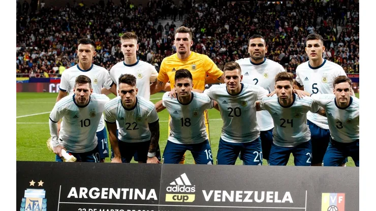 Sufre Scaloni: confirman que un jugador de la Selección se pierde el resto de la temporada.