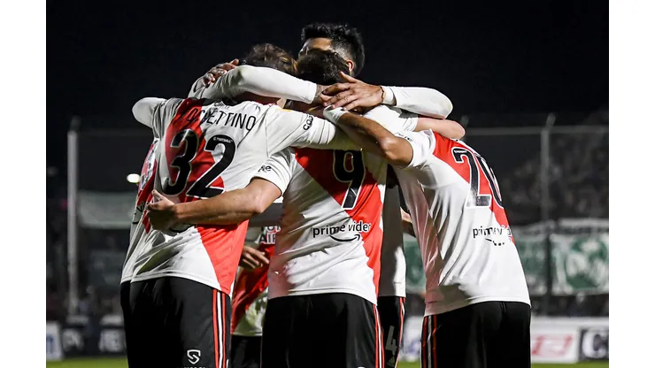 JUNIN, ARGENTINA - APRIL 30: Julian Alvarez of River Plate celebrates after scoring the third goal of his team during a match between Sarmiento and River Plate as part of Copa de la Liga 2022at Estadio Eva Peron on April 30, 2022 in Junin, Argentina. (Photo by Marcelo Endelli/Getty Images)