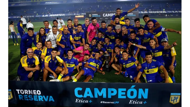 Nahuel Genez firmó su primer contrato con Boca.
