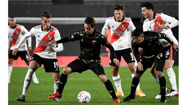 No es Herrera: el jugador de River que fue tendencia por una llamativa jugada