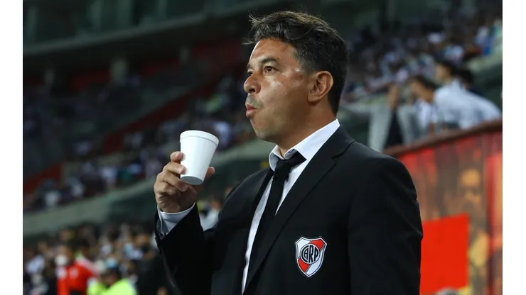 Gallardo y su XI antes de la copa.
