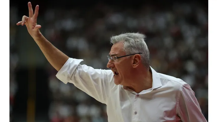 Julio Lamas, un mentor del básquet