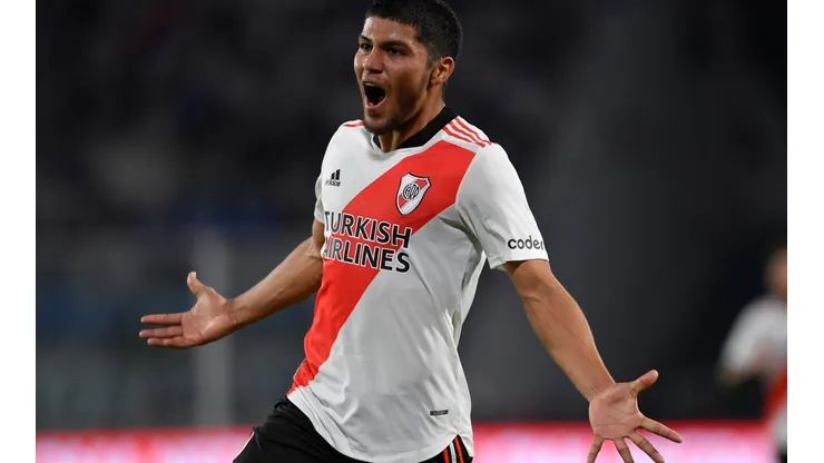 ¿Es poco? Se conoció la sanción que recibió el jugador que fracturó a Robert Rojas