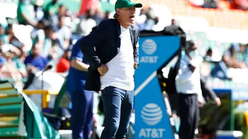 El DT que hoy dejó su cargo y los hinchas de Boca ya lo piden para reemplazar a Battaglia