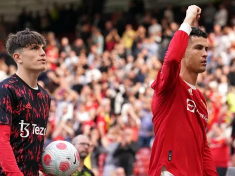 El regalo de Cristiano a Garnacho tras su primer partido en el banco del Manchester United