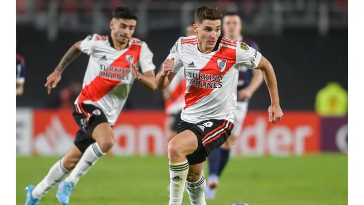 Julián, el multifacético jugador de River.