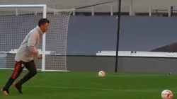 VIDEO | ¿Estará para jugar un ratito? Gallardo la rompió en la práctica de River