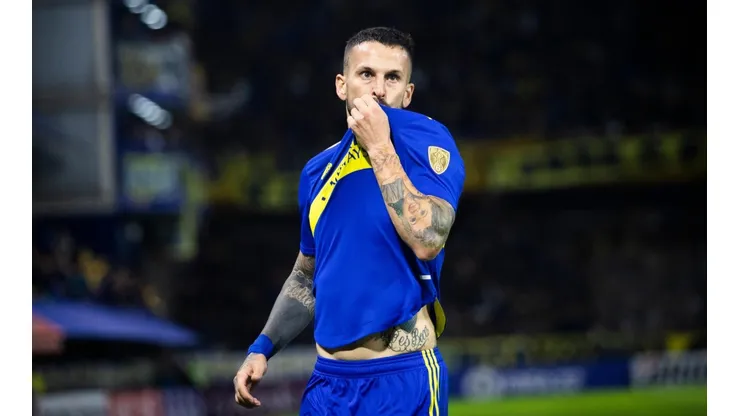 Benedetto llegó a 50 goles e igualó a un histórico.