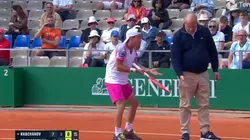 Schwartzman lo ve todo: le discutió un out al juez y se hizo viral
