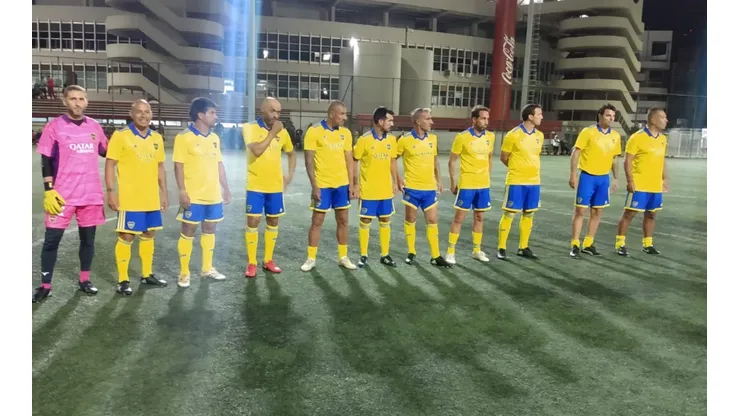 Boca venció a River en el Senior.