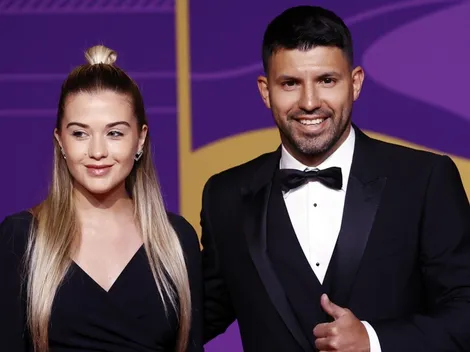 ¿Sigue el camino de Carlitos? La foto del Kun comparándose con Tiger Woods que explotó en Twitter