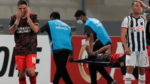 La reacción de Quintero tras ver la lesión de Rojas.