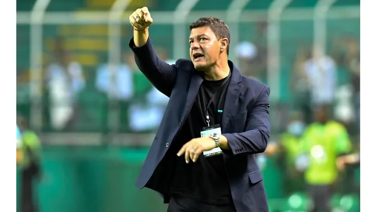 ¿Quién reemplazará a Zambrano por la Libertadores?