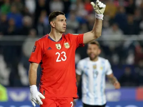 Dibu Martínez reveló cómo se llama el grupo de WhatsApp de la Selección