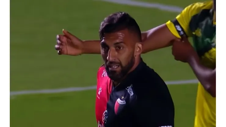 VIDEO | Wanchope Ábila protagonizó un insólito blooper y los hinchas de Boca lo celebraron