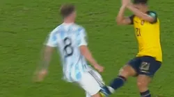 VIDEO | ¡Criminal! A Mac Allister le clavaron los tapones en la rodilla pero para el árbitro fue amarilla