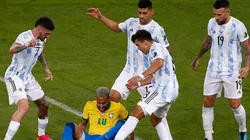 Argentina aún debe un duelo con Brasil.