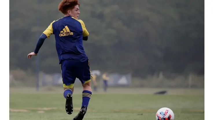 El Colo Barco volvió a jugar en la Reserva de Boca y metió un golazo de taco