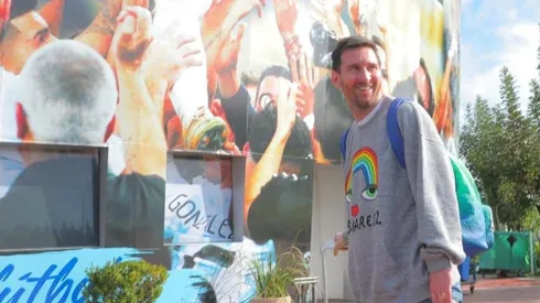 El buzo que usó Messi al llegar a Argentina aumentó 20% en un día.