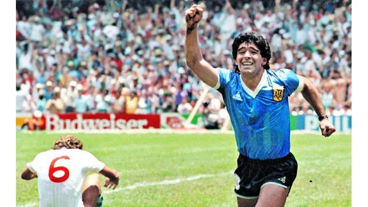 Maradona.