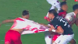 VIDEO | El relator explotó contra Pitana por una jugada increíble: "¡No se puede creer!"