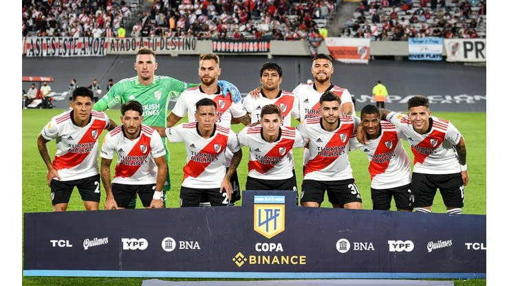 Con un equipo que empieza a salir de memoria: los titulares de Gallardo para el Superclásico