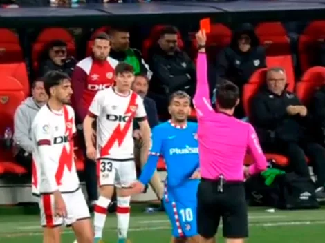 VIDEO | Le dijo de todo: Angelito Correa insultó al árbitro y vio la roja directa en España