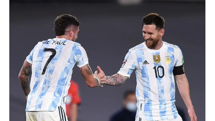 De Paul salió a defender a Messi.