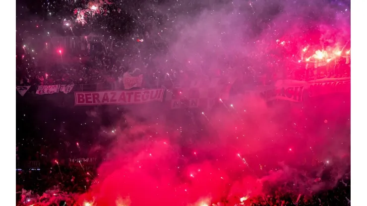 El impresionante recibimiento que preparan los hinchas de River para el Superclásico.