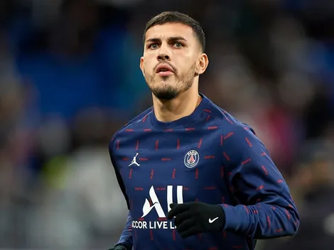 El gesto de Paredes a los hinchas del PSG tras su gol y los silbidos