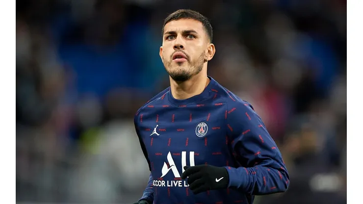 El gesto de Paredes a los hinchas del PSG tras su gol y los silbidos