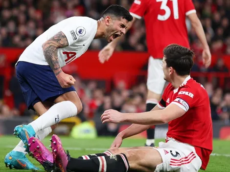 VIDEO | Maguire se hizo un gol en contra y Cuti Romero se lo gritó en la cara