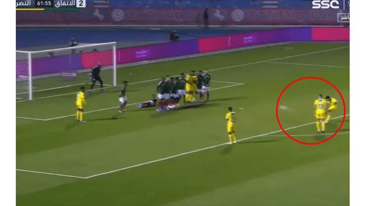 Golazo del Pity Martínez en Arabia.