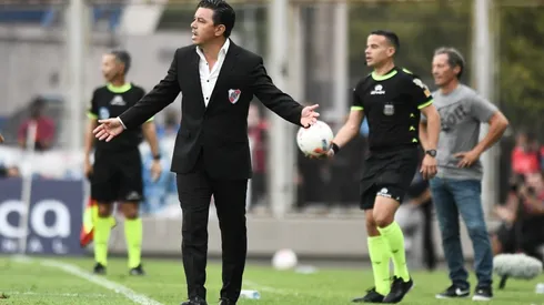 David Martínez podría perderse el Superclásico entre River y Boca.