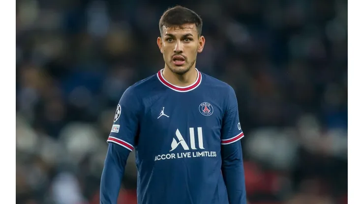 Paredes y un doloroso mensaje.