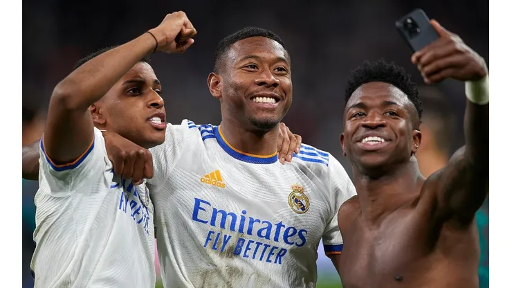 Los futbolistas del Merengue y su emoción tras eliminar al PSG. (Prensa Real Madrid)