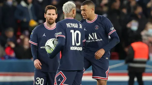 La sensible baja del Real Madrid que podría darles más libertad a Messi, Mbappé y Neymar.