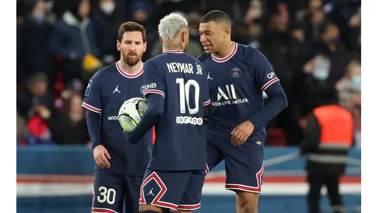 La sensible baja del Real Madrid que podría darles más libertad a Messi, Mbappé y Neymar.