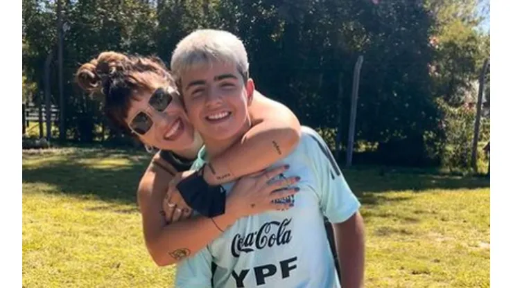Gianinna Maradona junto a Benjamín (foto: instagram).