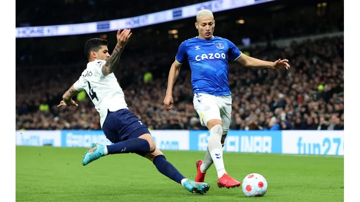 Gastada total: el increíble posteo de Cuti Romero tras la patada y la victoria contra Richarlison