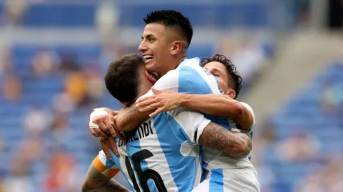 Thiago Almada adelantó a la Selección Argentina en Lyon.