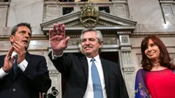 Alberto Fernandez junto a Cristina Fernandez y Sergio Massa