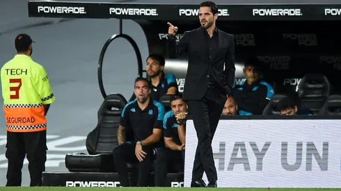 VIDEO | El hostil recibimiento del Monumental a Gago y Cardona por su pasado en Boca