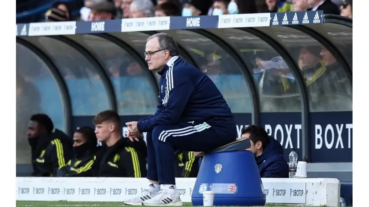 Bielsa, con un pie afuera del Leeds: ya tiene hasta posible reemplazante