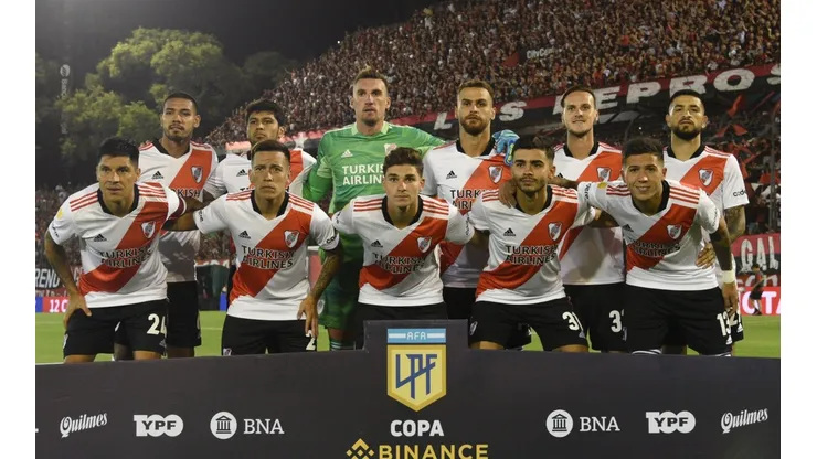Con la vuelta de un histórico y un cambio obligado: el posible once de River para recibir a Racing
