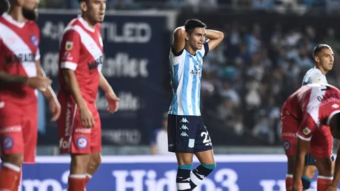 Edwin Cardona podría perderse el partido entre River y Racing.
