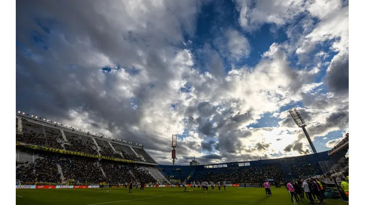Boca jugará de local ante Huracán en la cancha de Racing.