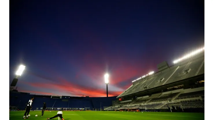 Primer conflicto entre Vélez y Boca por el uso del Amalfitani: el tuit que hizo enfurecer a los hinchas