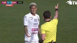 Con el pie izquierdo: Carrascal debutó en Rusia y se fue expulsado a los 32 minutos